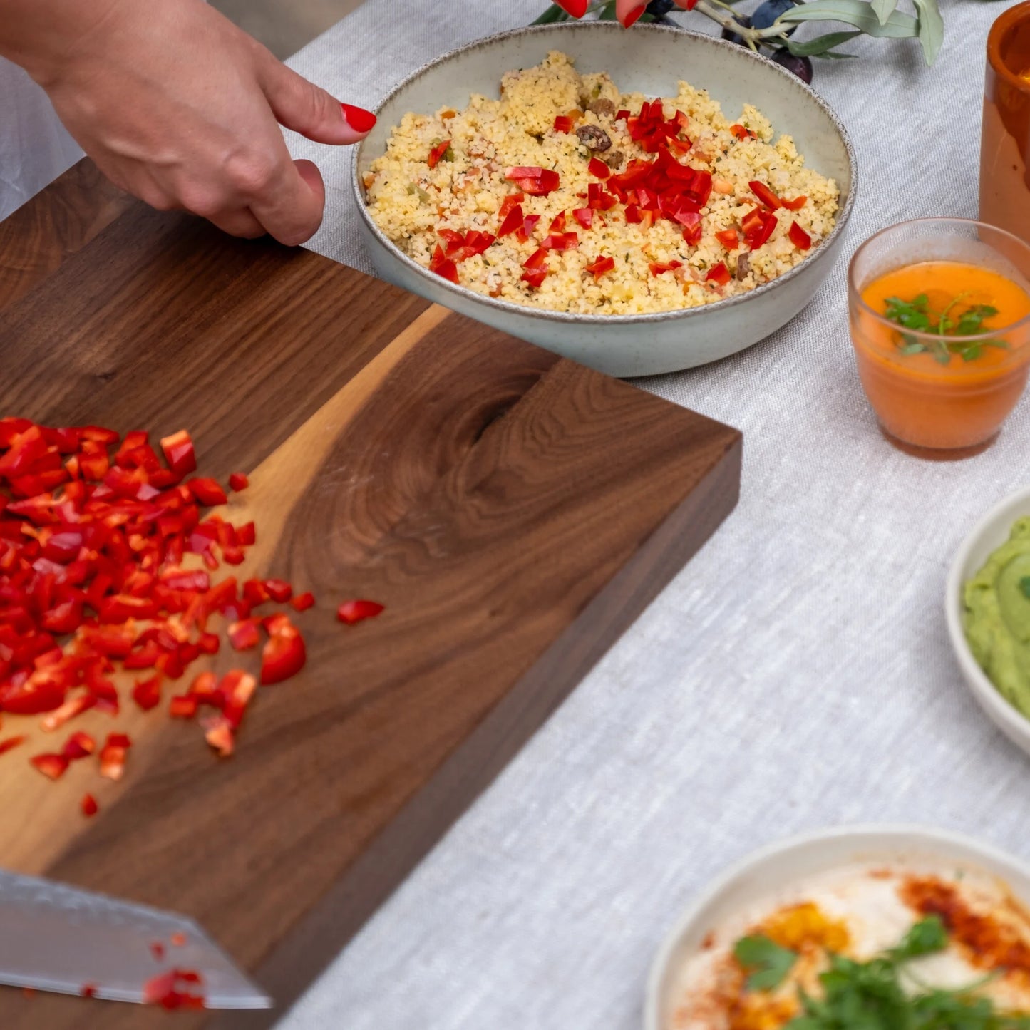 American Walnut Premium Cutting Board – Large