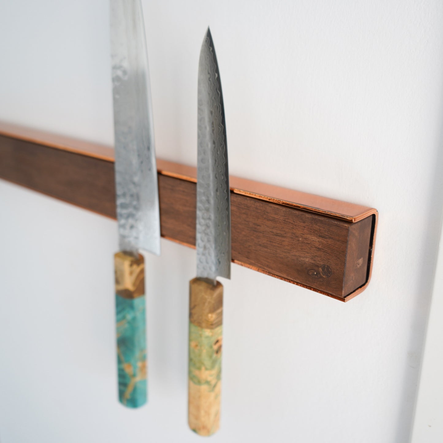 Wall Mounted Magnetic Wood Knife Rack – Copper Walnut 50cm